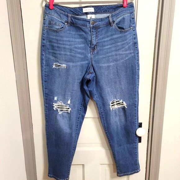 LANE Bryant Flex Magic Boyfriend Jean - Plaid Backed Destruction - Picture 2 of 7